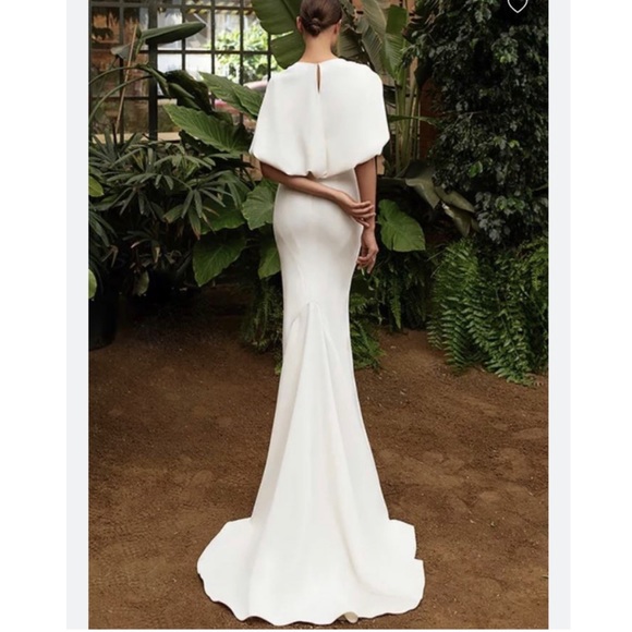 Zac Posen & Pronovias Gwyneth Sheath Wedding Dress - Picture 2 of 6